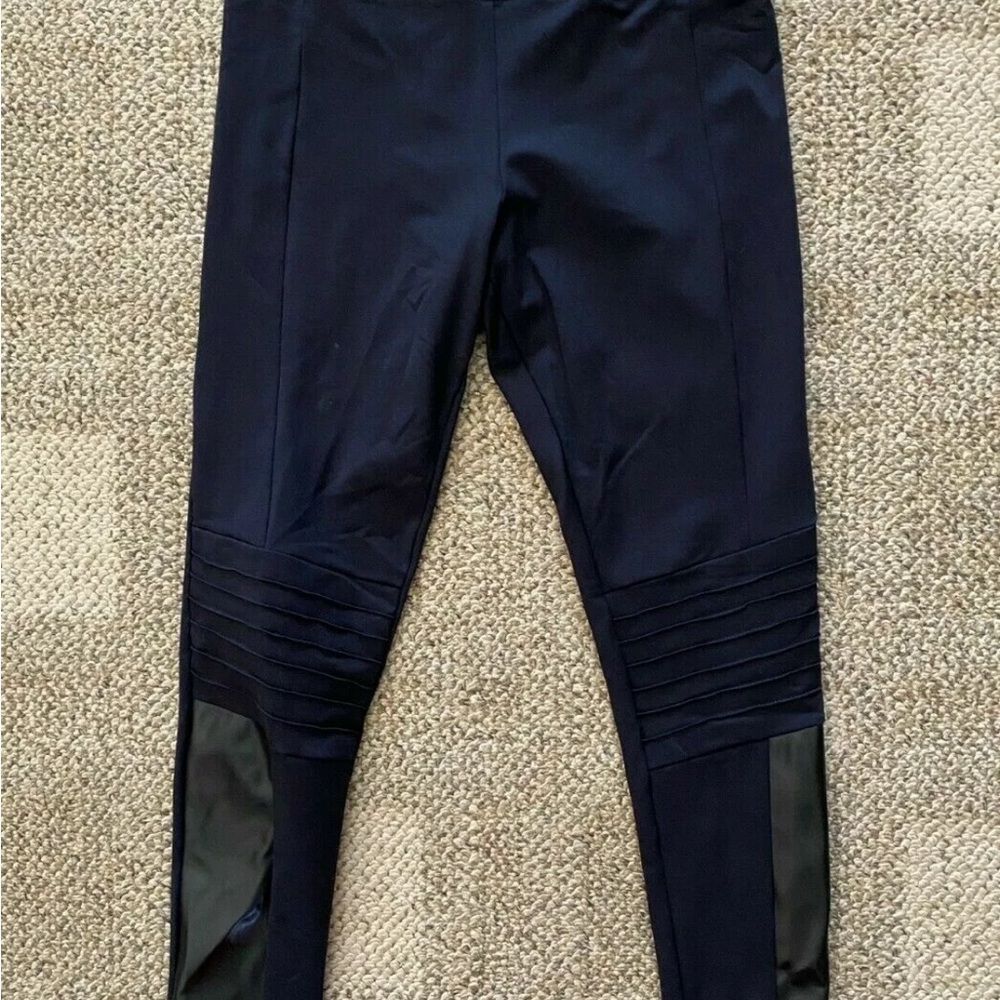 RUHE Black Stretch Leggings
